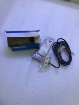 New Omron Corporation E3C-JC4P Photoelectric Sensor E3CJC4P - $74.75