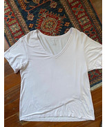 2 American eagle soft and sexy V neck t shirts S EUC - $34.33 CAD