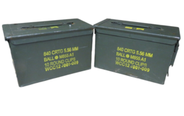 Vintage Ammo Can Box 840 Cartridges 5.56 mm 10 RD Clips Bandoleers Empty... - $414.19 MXN