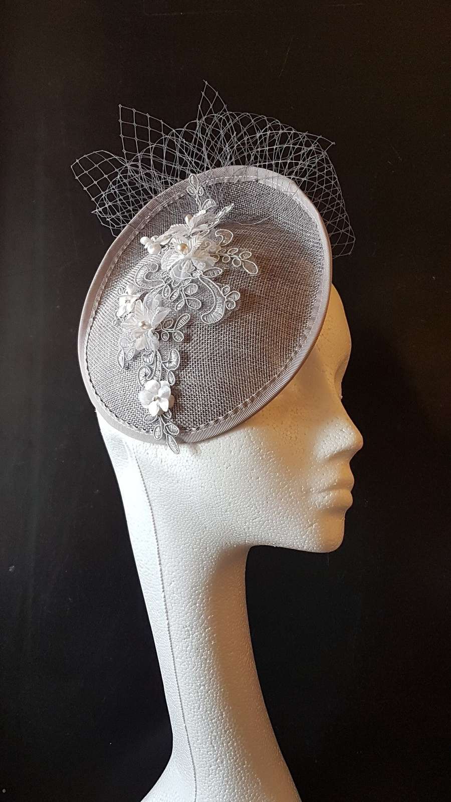 Light Grey Hat FASCINATOR Wedding Mother of bride Kentucky Derby Royal ...