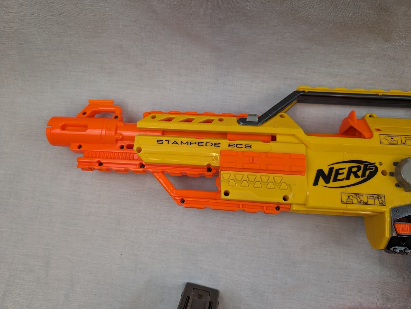 NERF Stampede ECS w/ Attachments, 3 18 Dart Clips, Tactical Light Face Shield Item image 8