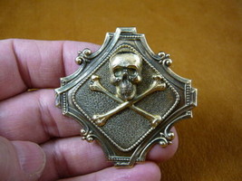 (#B-SKULL-27) Skull bones crossbones Pin pendant pirate skulls Roger pirates - £15.76 GBP