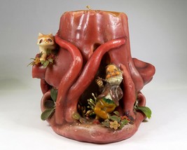 Sculpted Tree Stump 5&quot; Pillar Candle with Gnome &amp; Raccoon Vintage Boho C... - $1,308.33 MXN