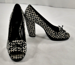 Coach Black White Logo Print Peep Toe Pumps Chunky Heel Shoes Womens Size 9 **** - $49.95