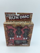 2002 Run DMC MEZCO Action Figures Mic &amp; Turntable. NEW / UNOPENED - £35.19 GBP