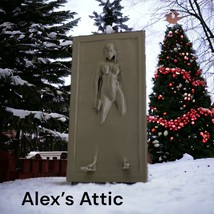 NSFW Woman  in Carbonite  (3d printed) Unfinished 3.75 inches - $159.55 MXN