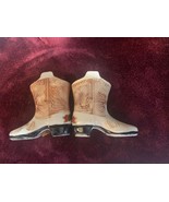 Western Cowboy Boots Made In Japan Salt And Pepper Shakers - $224.48 MXN