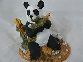 Royal Heritage Endangered Species Collection Hand Painted Porcelain Giant Panda  - £11.86 GBP