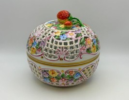 HEREND Hand Painted Floral Pierced Round Box with Lid &amp; Strawberry Handl... - £380.37 GBP