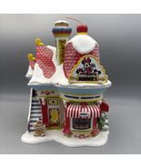 Disney Department 56 Mickey&#39;s Merry Christmas Village Minnie&#39;s Bakery 2010 - $1,441.25 MXN