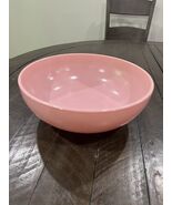 Hazel Atlas It&#39;s A Dilly Platonite Milk Glass Pink Salad Serving Bowl - $724.92 MXN