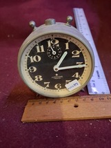 Vintage mechanical clock [CLK10313] - $49.00
