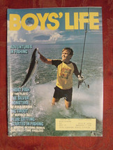 BOYS LIFE Scouts June 1982 Fishing Camp Buffalo Bill Encyclopedia Brown - £7.74 GBP