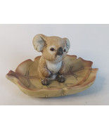 Vintage Handpainted &#39;Koala In A Leaf&#39; Ceramic Ring / Trinket Dish - $540.17 MXN