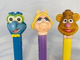Vintage PEZ The Muppets Fozzie, Miss. Piggy and Gonzo Dispensers  - $380.38 MXN