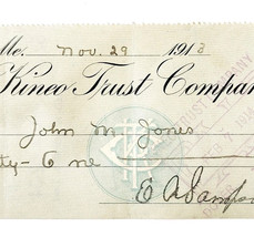 1913 Kineo Trust Company Bank Check E.A. Sampson Dover Maine Signed 4837... - $369.57 MXN