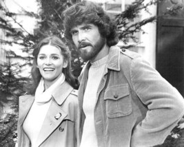 The Amityville Horror 1979 Margot Kidder smiling &amp; James Brolin 4x6 photo - $6.99