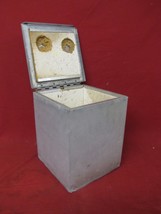 Antique Henry Waddington N.J. Galvanized &amp; Insulated Milk/Dairy Box - $34.64