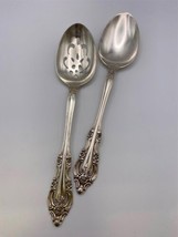 Oneida Community Silverplate SILVER ARTISTRY Serving Spoons x2 (solid &amp; ... - £19.97 GBP