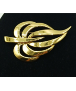 Vintage Napier Gold Tone Leaf Brooch Pin Signed 3”x2” Abstract - £15.57 GBP