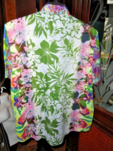 Robert Graham Honolulu  Hawaiian Floral Embroidered Short Sleeve Size Large image 2