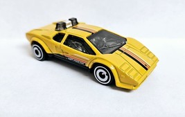 2017 Hot Wheels Lamborghini Yellow Countach Pace Car 1:64 FJV79 - $9.89