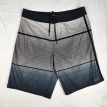 Oakley Board Shorts Mens 33 Gray Black Geometric Swim Trunks Mesh Linerl... - $34.64