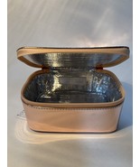 WELLinsulated  Performance Beauty Bag in Rose Gold NWOB - $912.96 MXN