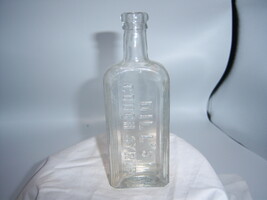 PA2 - 1910&#39;s Dill&#39;s Cough Syrup Norristown PA CLEAR 5 3/4&quot; Medicine Bottle - $190.36 MXN