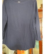 Women&#39;s Liz Claiborne Navy T-Shirt Size L - $10.00