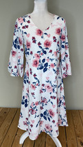 mimi + daphne NWOT women’s floral bell sleeve dress size XS White Pink N1 - £12.01 GBP