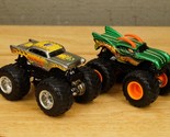 Hot Wheels Toy Trucks Monster Jam 1:24 Scale Dragon Vehicle &amp; Avenger Ch... - £27.05 GBP
