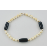 Vintage 14K Gold Black Onyx White Coral Beaded Bracelet 7 in - £62.58 GBP