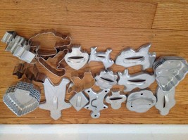 Vintage Lot 25 Aluminum metal Cookie cutters Jello molds pans Holiday Ch... - $19.80
