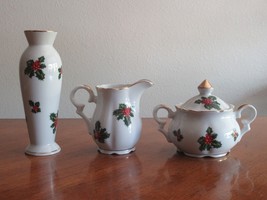 Lefton China Christmas Holly Berry Sugar Bowl Lidded Creamer Bud Vase Japan - $23.75