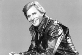 Dirk Benedict As Faceman Studio Pose Smiling In The A-Team 11x17 Mini Poster - £10.21 GBP