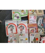 Canvas Capers Columbia Minerva Needlepoint Plastic Canvas Lot of 12 VINT... - $54.20 CAD