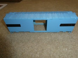 MTH O Scale Factory Sample Light Blue Box Car Shell Body 10.5&quot; L #2 - £14.87 GBP