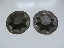 Lot of 2 Antique Primitive Tin STAR Molds - £7.98 GBP