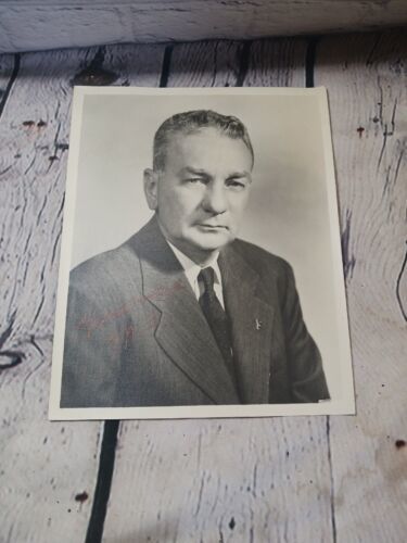 Primary image for 1935-69 Indiana Congressman Charles Halleck signed 1961 8x10 photo photograph