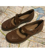 NWOB Clarks Wm Sz 9 1/2 M Shoes Brown Leather Evianna Slip-on Arch Strp ... - $28.44 CAD