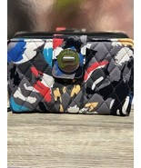 Vera Bradley Travel Wallet - Splash Floral Pattern READ DESCRIPTION Please - $30.14 CAD