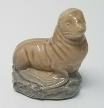 Figurine Seal Wade Whimsies English Porcelain Miniature - £7.43 GBP