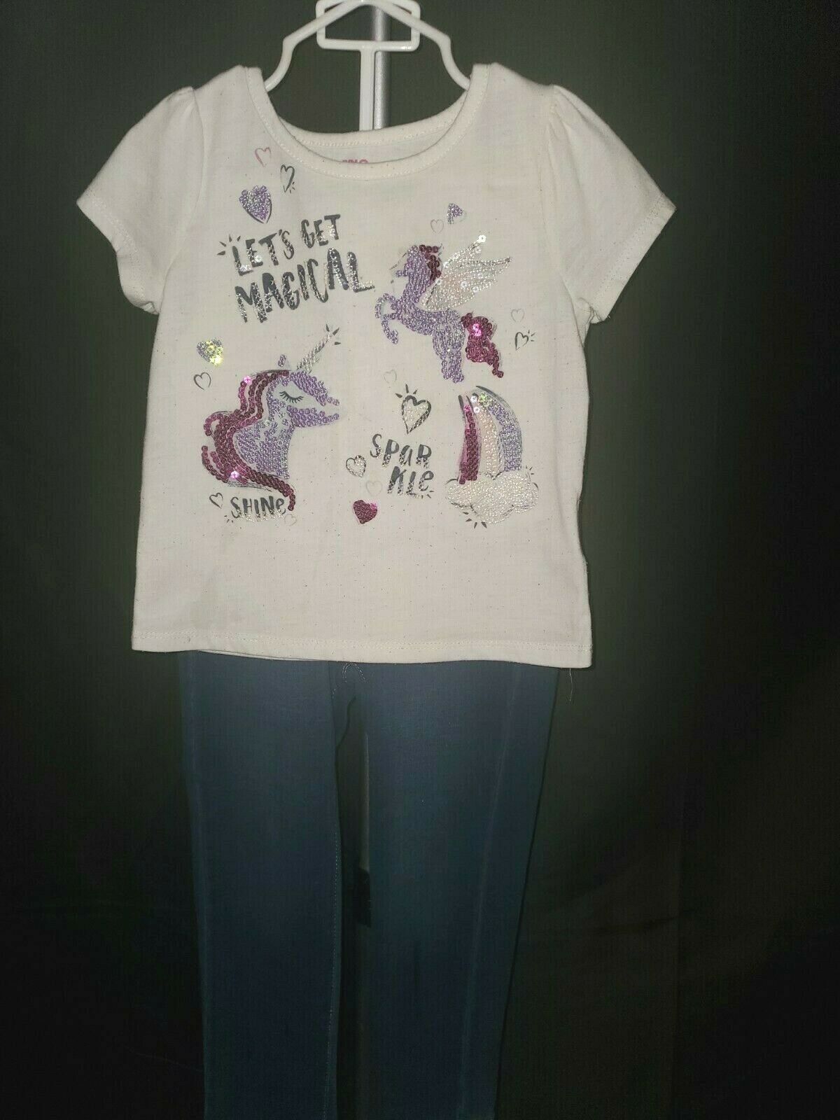 4T ~ Sparkly Unicorn outfit - $15.90