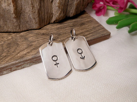 Double Sides Gender Symbol Textured Rectangle Dog Tag Charm 925 Sterling Silver - £72.17 GBP