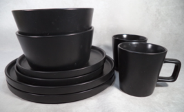 Stone Lain Celina Stoneware 8 Piece Dinnerware Set Black Matte Dish 2 Se... - $313.68 MXN