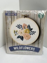 Leisure Arts Mini Maker 11 pc Embroidery Kit Wildflowers Weekend Project New - £5.69 GBP