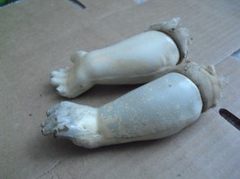 Set of Vintage 1920s Composition Girl Doll Arms 3 3/4&quot; Long - £17.46 GBP