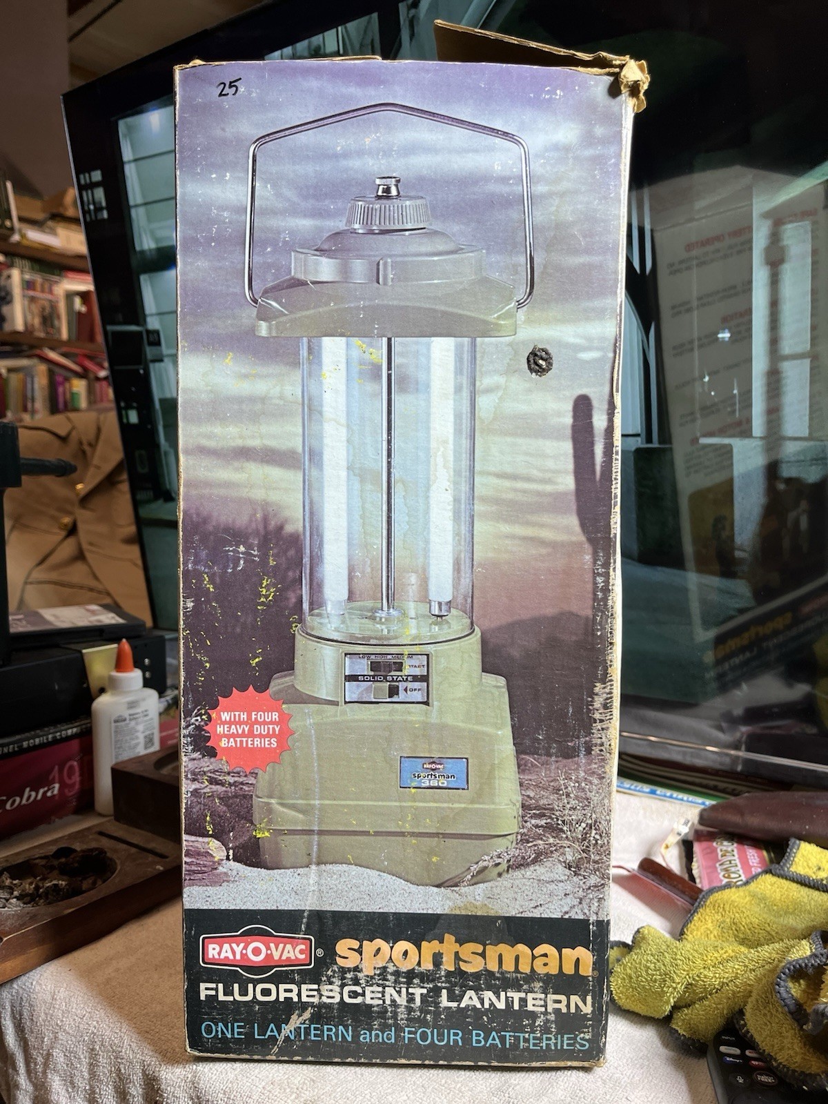 Vintage Ray-O-Vac Sportsman 360 Fluorescent Lantern with Box - $20.57