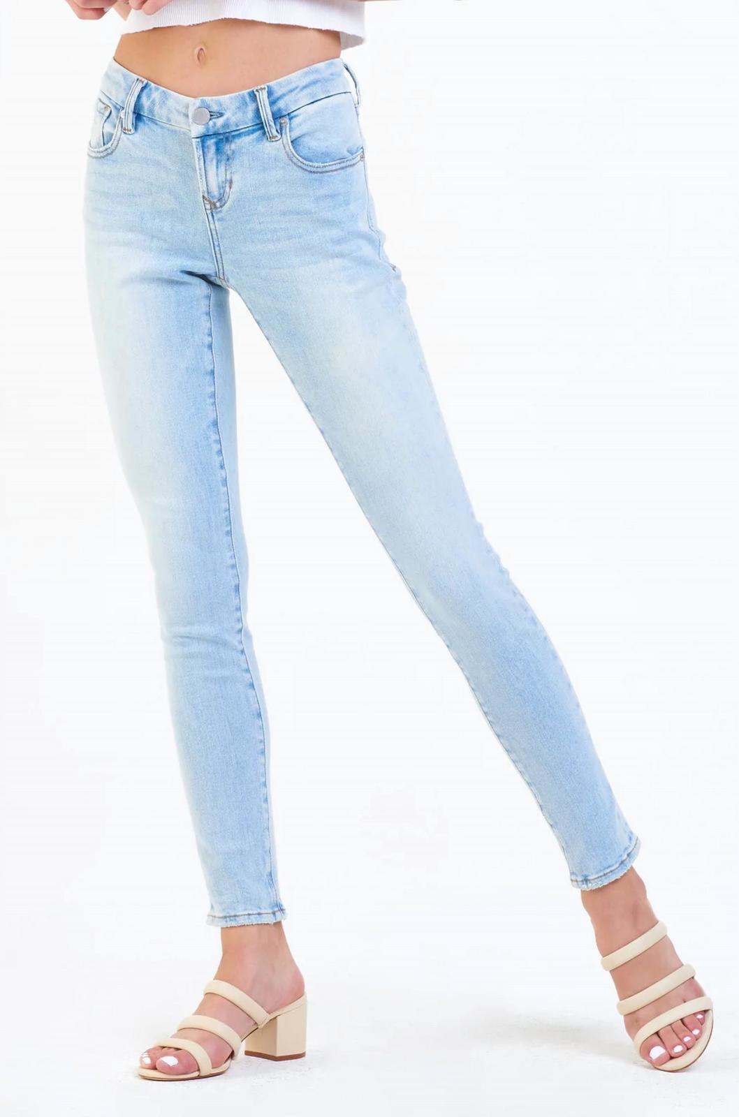 Dear John Denim joyrich low rise skinny jean in FIJI - size 25